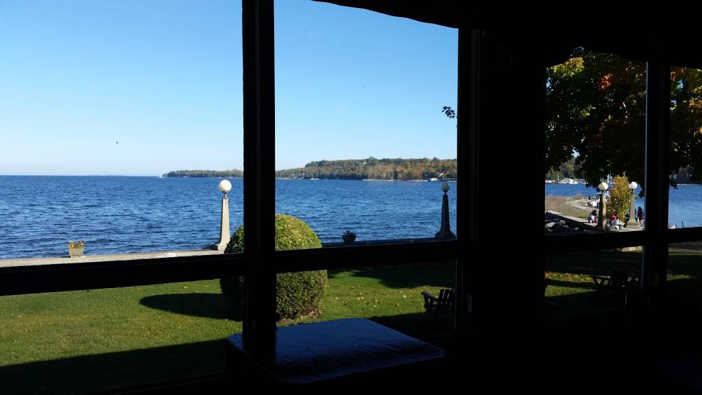 Hof Restaurant | restaurant | 7715 Horseshoe Bay Rd, Egg Harbor, WI 54209, USA | 9208683000 OR +1 920-868-3000