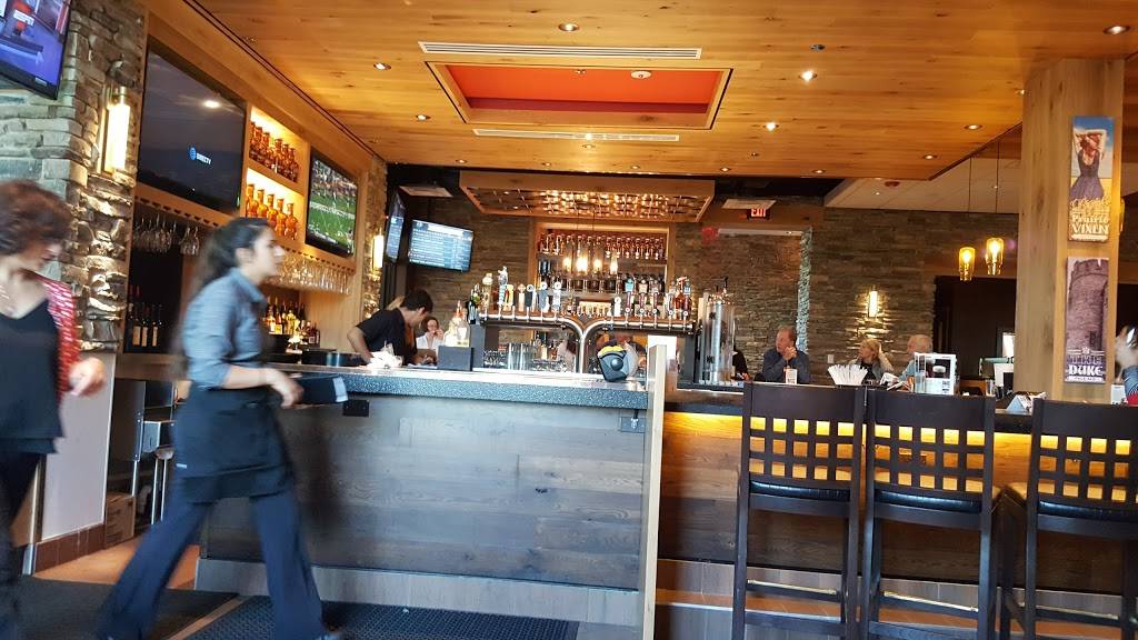 Granite City Food & Brewery | restaurant | 992 Willow Rd, Northbrook, IL 60062, USA | 8475040277 OR +1 847-504-0277