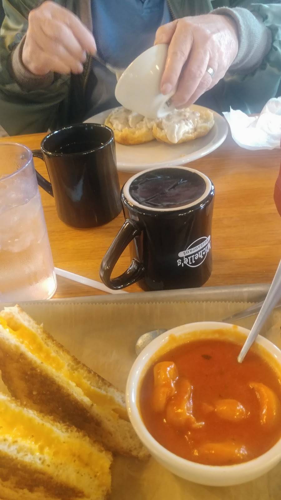 Michelle’s of Vicksburg | restaurant | 343 W Prairie St, Vicksburg, MI 49097, USA | 2694758037 OR +1 269-475-8037