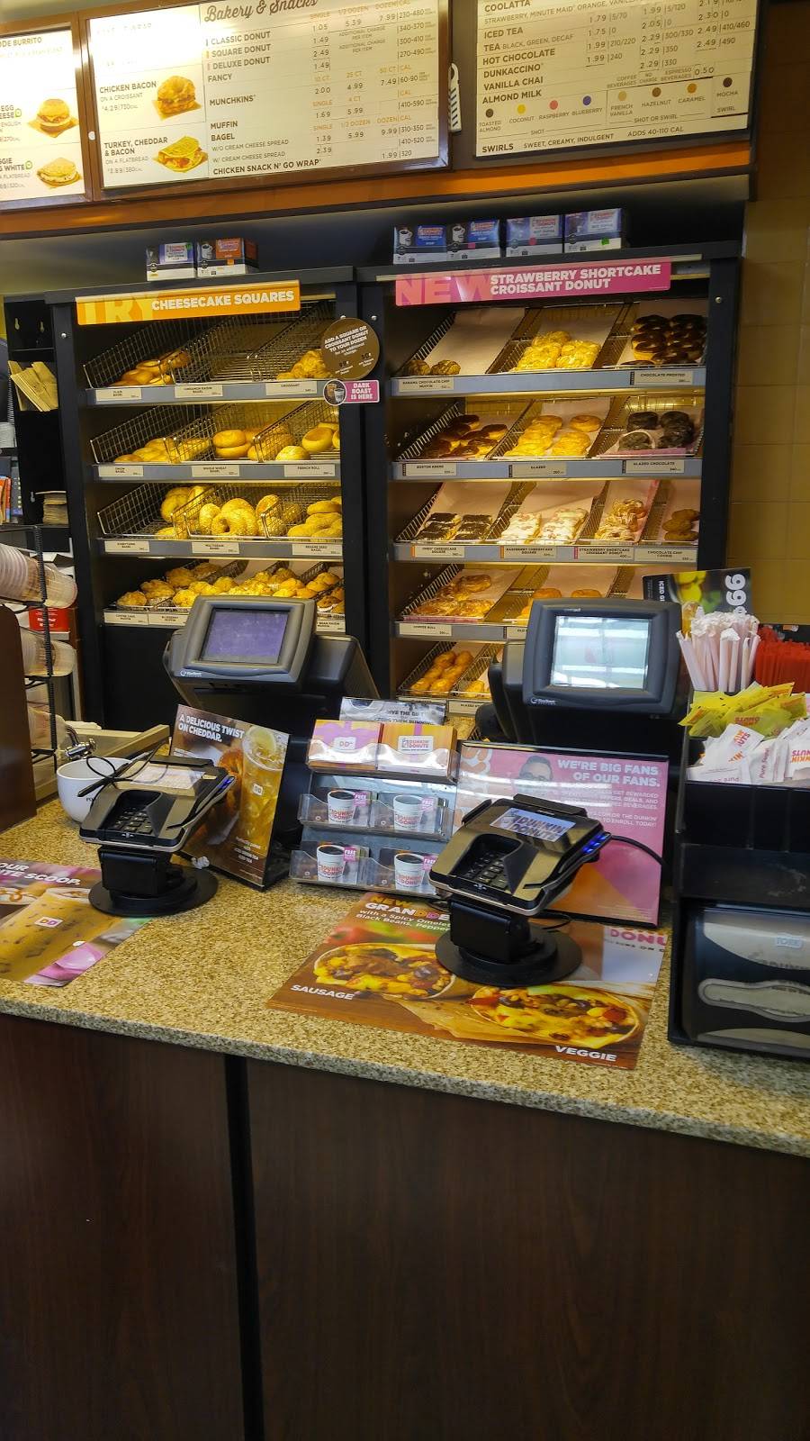 Dunkin | bakery | 847 Dorchester Ave, Dorchester, MA 02125, USA | 6172885988 OR +1 617-288-5988