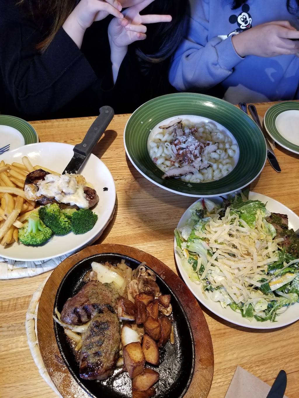 Applebees Grill + Bar | restaurant | 2100 88th St, North Bergen, NJ 07047, USA | 2017581800 OR +1 201-758-1800