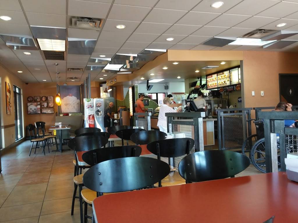 Jack in the Box | restaurant | 33080 Antelope Rd, Murrieta, CA 92563, USA | 9513014101 OR +1 951-301-4101