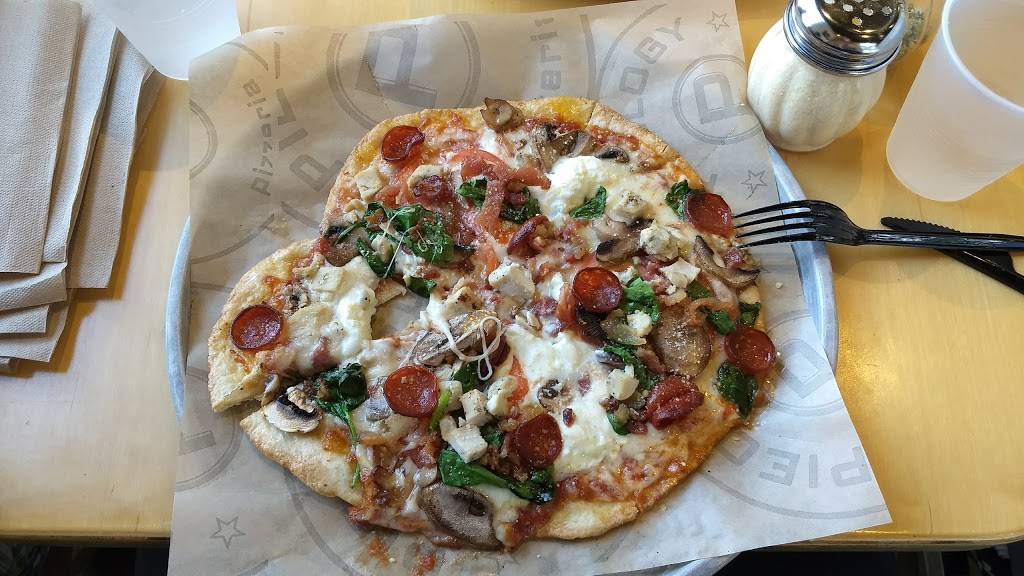 Pieology Pizzeria | restaurant | 28295 Newhall Ranch Rd, Valencia, CA 91355, USA | 6616780234 OR +1 661-678-0234