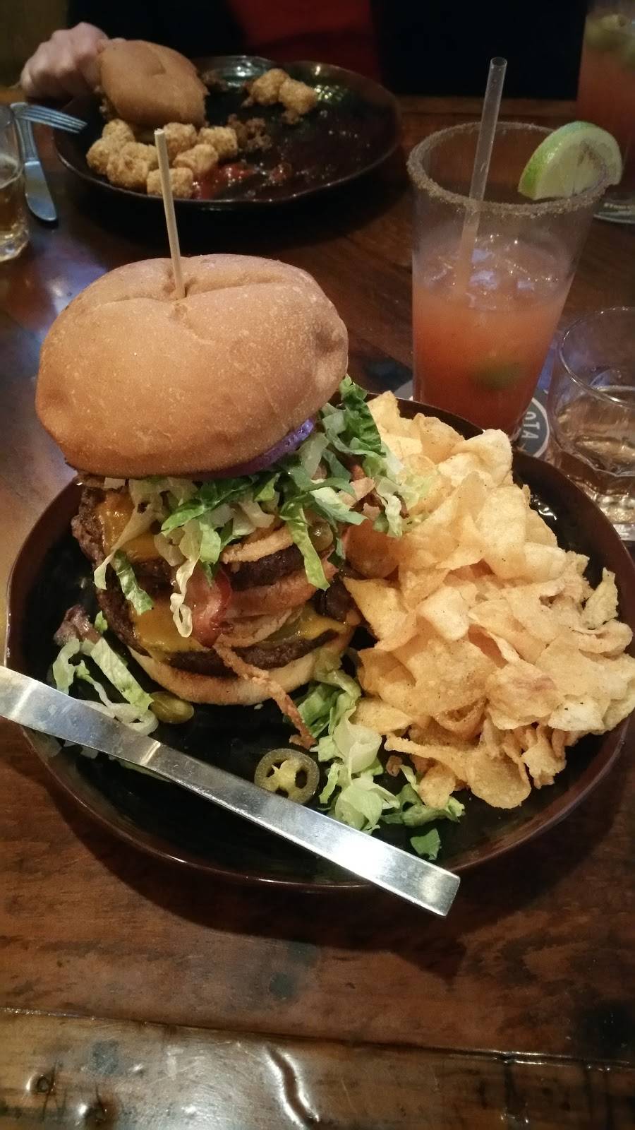 Cowboy Jacks | restaurant | 1690 Woodlane Dr, Woodbury, MN 55125, USA | 6514938887 OR +1 651-493-8887