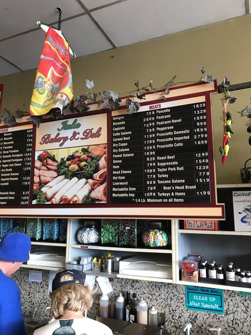 Italia Bakery & Deli | bakery | 11134 Balboa Blvd, Granada Hills, CA 91344, USA | 8183602913 OR +1 818-360-2913