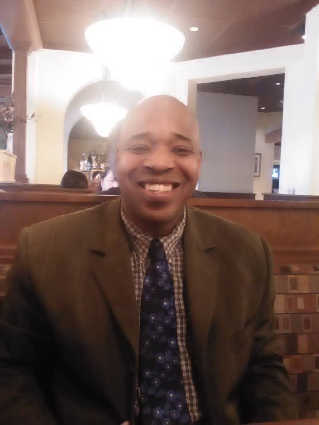 Chicken Basket | restaurant | 15452 Old Columbia Pike, Burtonsville, MD 20866, USA | 3014767475 OR +1 301-476-7475