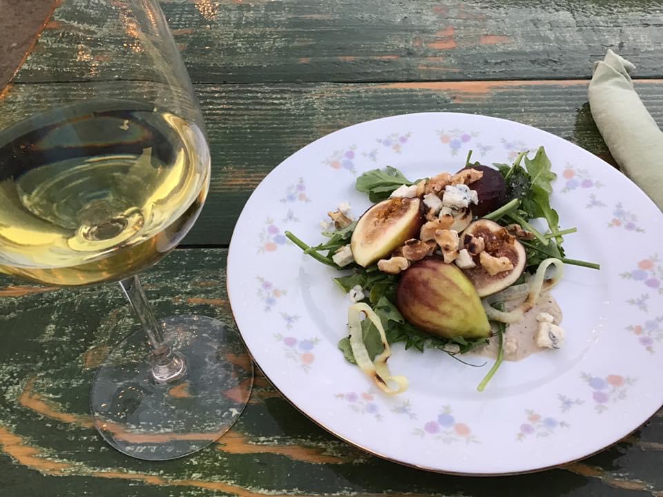 The Drifters Table | restaurant | 820 Main St, Loyalton, CA 96118, USA | 5309934312 OR +1 530-993-4312