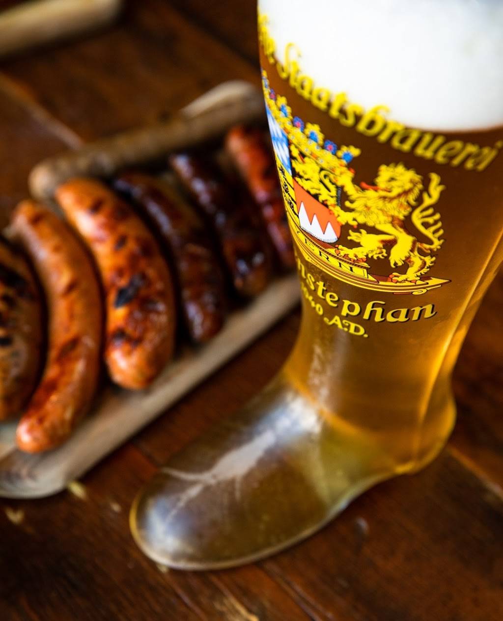 Rasselbock Kitchen & Beer Garden Los Angeles | restaurant | 3817 Grand View Blvd, Los Angeles, CA 90066, USA | 3104392938 OR +1 310-439-2938