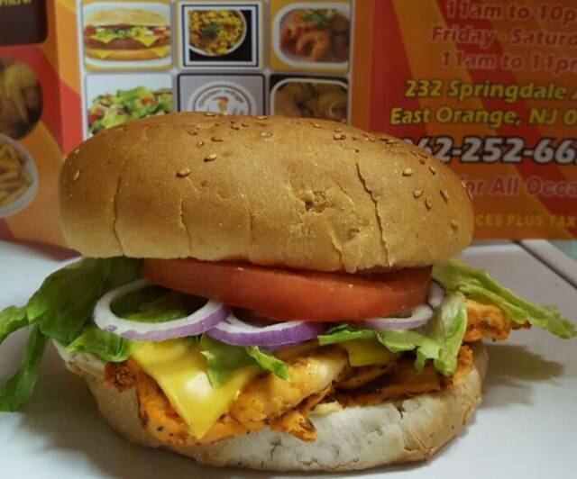 Golden Wings, Fish & Chicken | restaurant | 232 Springdale Ave, East Orange, NJ 07017, USA | 8622526623 OR +1 862-252-6623