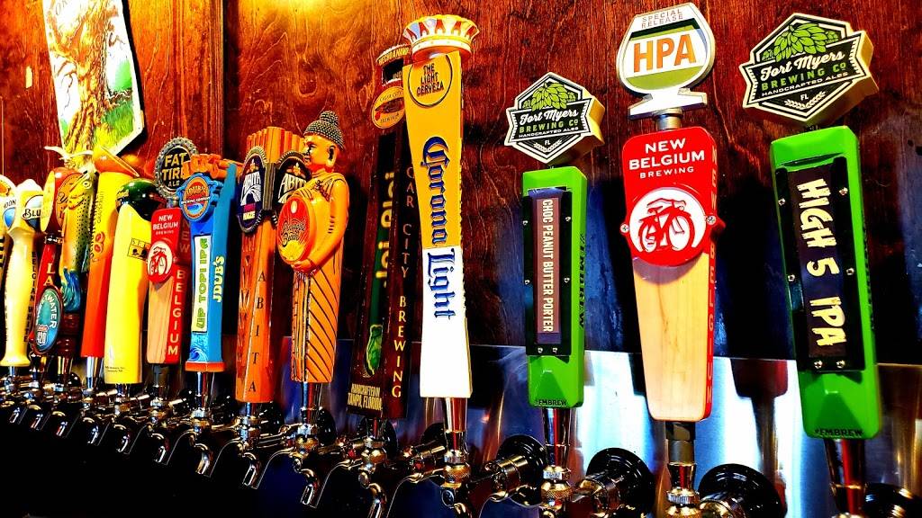 Paddy Wagon Irish Pub | restaurant | 2681 S Tamiami Trail, Port Charlotte, FL 33952, USA | 9412060782 OR +1 941-206-0782