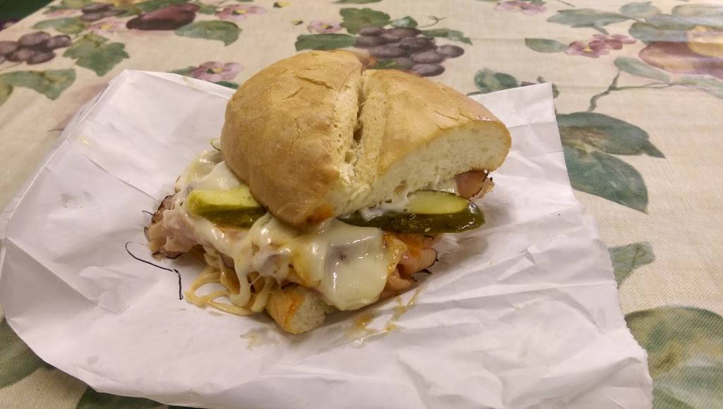 Charlies Deli & Catering | restaurant | 429 Troy St, Dayton, OH 45404, USA | 9372243767 OR +1 937-224-3767