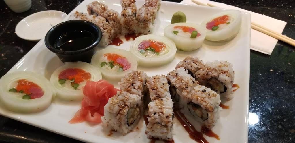 Sushi Moto Asian | restaurant | 12020 S Shore Blvd # 700, Wellington, FL 33414, USA | 5617929002 OR +1 561-792-9002
