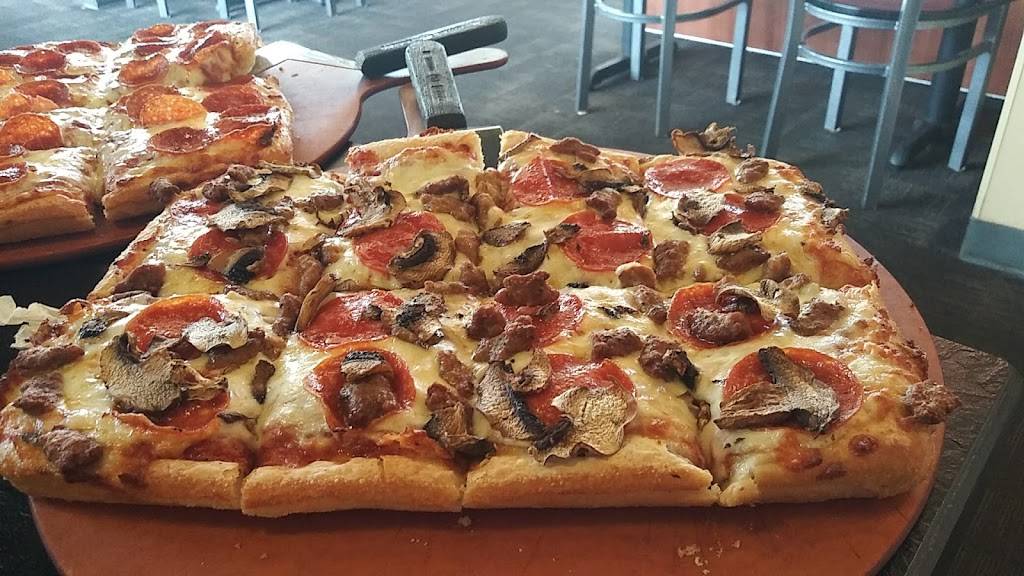 Pizza Hut | meal takeaway | 995 Fairmount Ave, Jamestown, NY 14701, USA | 7164848800 OR +1 716-484-8800