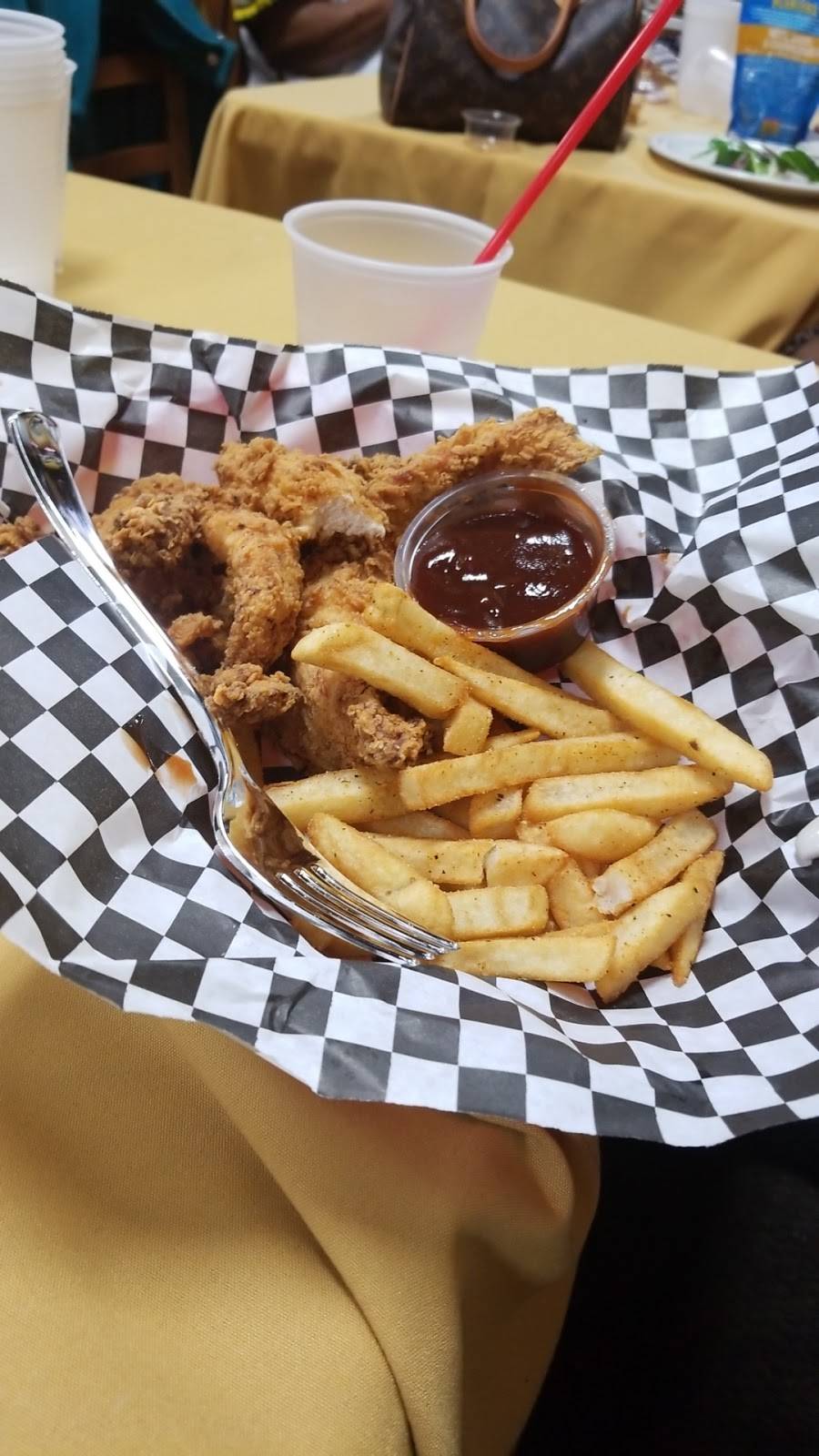 French Quarter Creole Bar & Grill | restaurant | 16728 Bellflower Blvd, Bellflower, CA 90706, USA | 5628040200 OR +1 562-804-0200