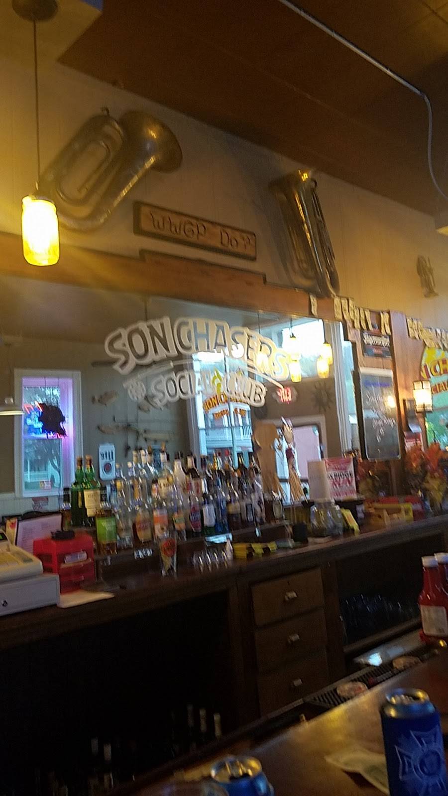 Son Chasers Social Club | restaurant | 218 E Amelia St, Cassville, WI 53806, USA | 6087259200 OR +1 608-725-9200