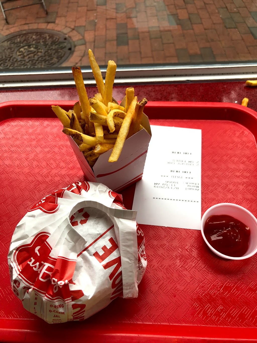 Tasty Burger | restaurant | 40 John F. Kennedy St, Cambridge, MA 02138, USA | 6177141590 OR +1 617-714-1590