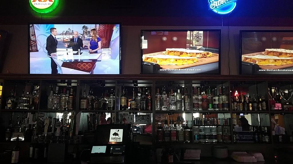 Native Grill & Wings | restaurant | 3100 E Speedway Blvd, Tucson, AZ 85716, USA | 5203253489 OR +1 520-325-3489