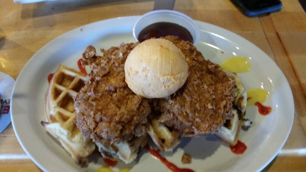 Blvd Bar & Grille | restaurant | 433 Mendota Rd E, West St Paul, MN 55118, USA | 6514507736 OR +1 651-450-7736