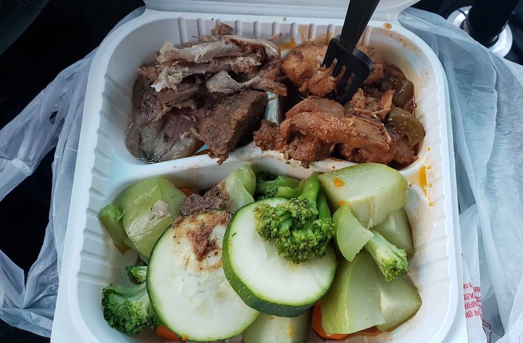 Mecho’s Dominican Kitchen | restaurant | 2450 Market St NE, Washington, DC 20018, USA | 2026294847 OR +1 202-629-4847