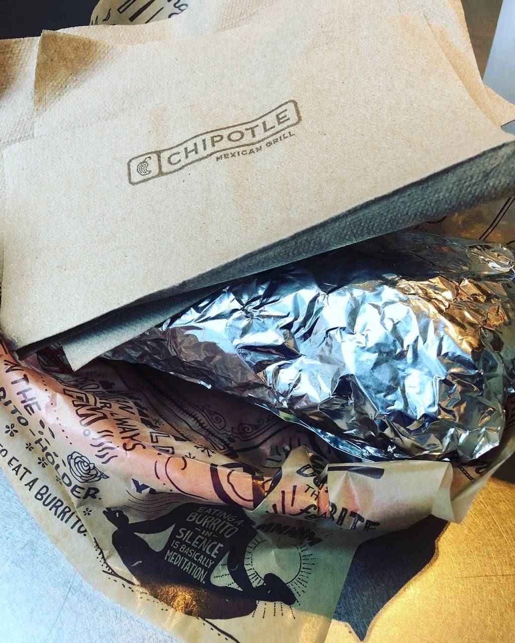 Chipotle Mexican Grill | restaurant | 14708 Ventura Blvd Ste B, Sherman Oaks, CA 91403, USA | 8184554798 OR +1 818-455-4798