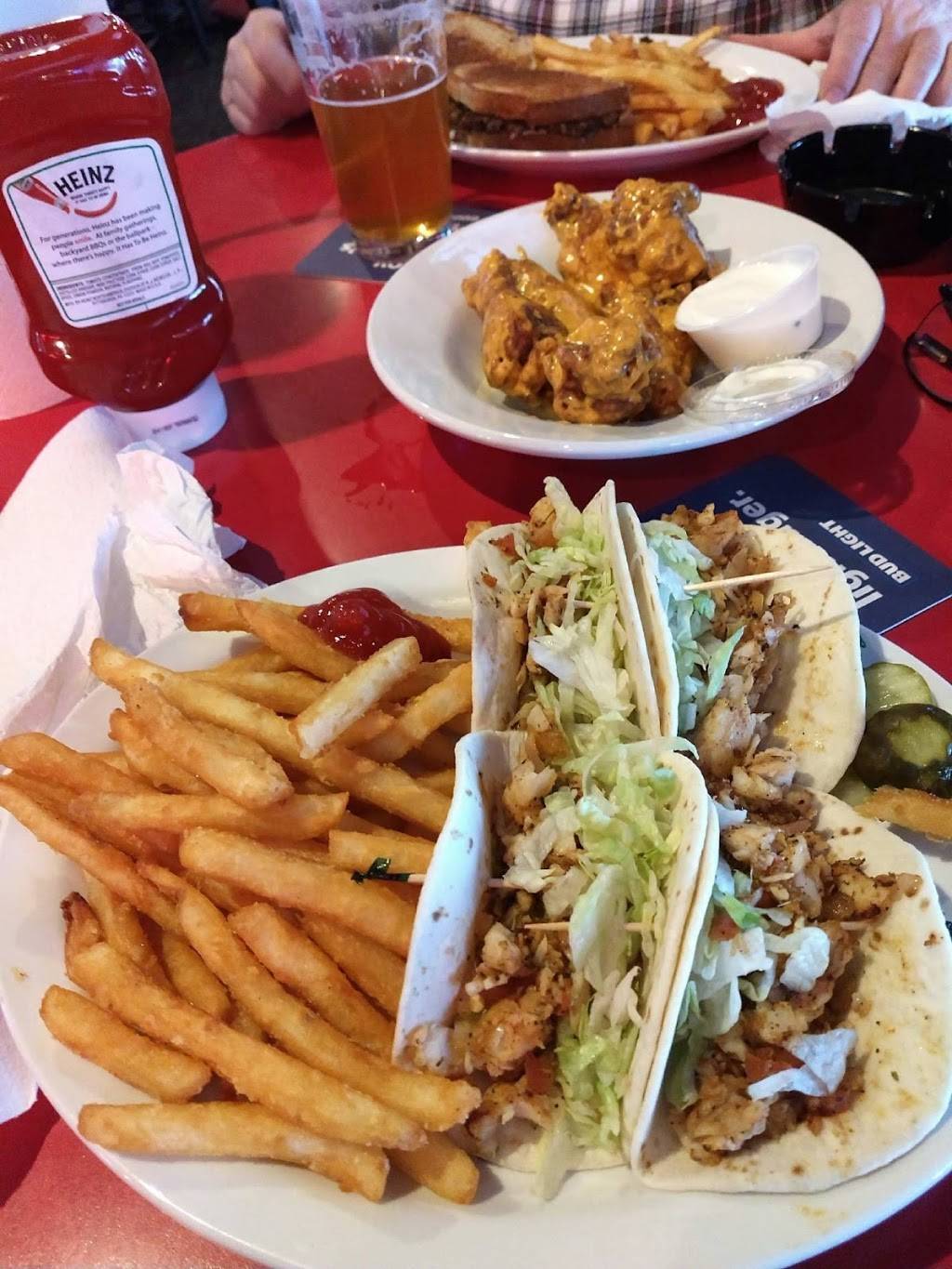 Hotshots Sports Bar & Grill | restaurant | 4021 Union Rd, St. Louis, MO 63129, USA | 3144168516 OR +1 314-416-8516