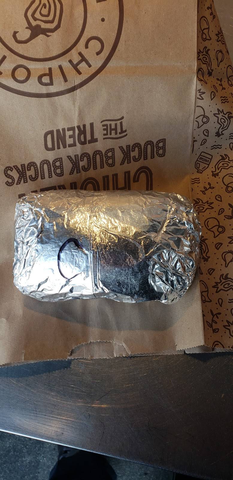 Chipotle Mexican Grill | restaurant | 5047 Eagle Rock Blvd, Los Angeles, CA 90041, USA | 3232065414 OR +1 323-206-5414