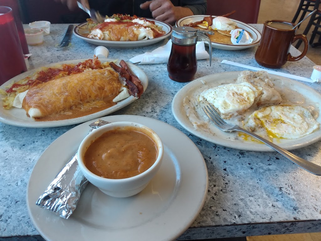 Riverside Cafe | cafe | 727 W 3rd St, Wray, CO 80758, USA | 9703323269 OR +1 970-332-3269