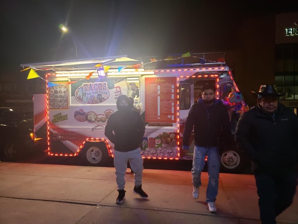 Tacos sin fronteras | restaurant | 6701 Bay Pkwy, Brooklyn, NY 11204, USA | 3478551580 OR +1 347-855-1580