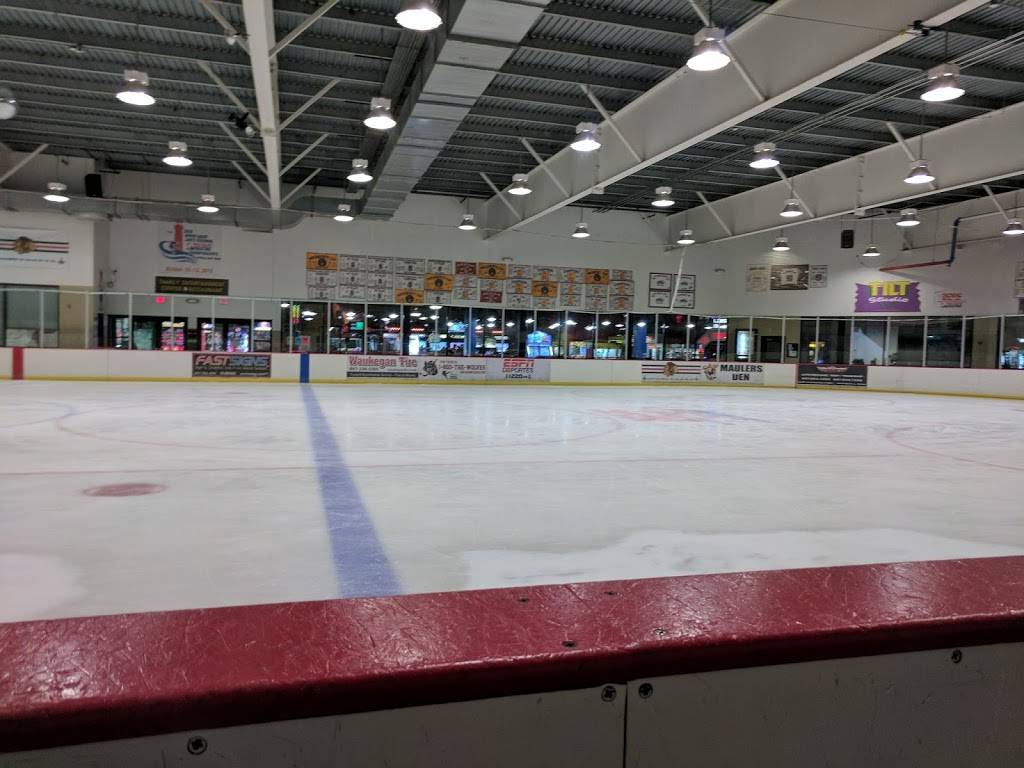 Tilt Studio Gurnee | restaurant | 6152 Grand Ave, Gurnee, IL 60031, USA | 8478561064 OR +1 847-856-1064