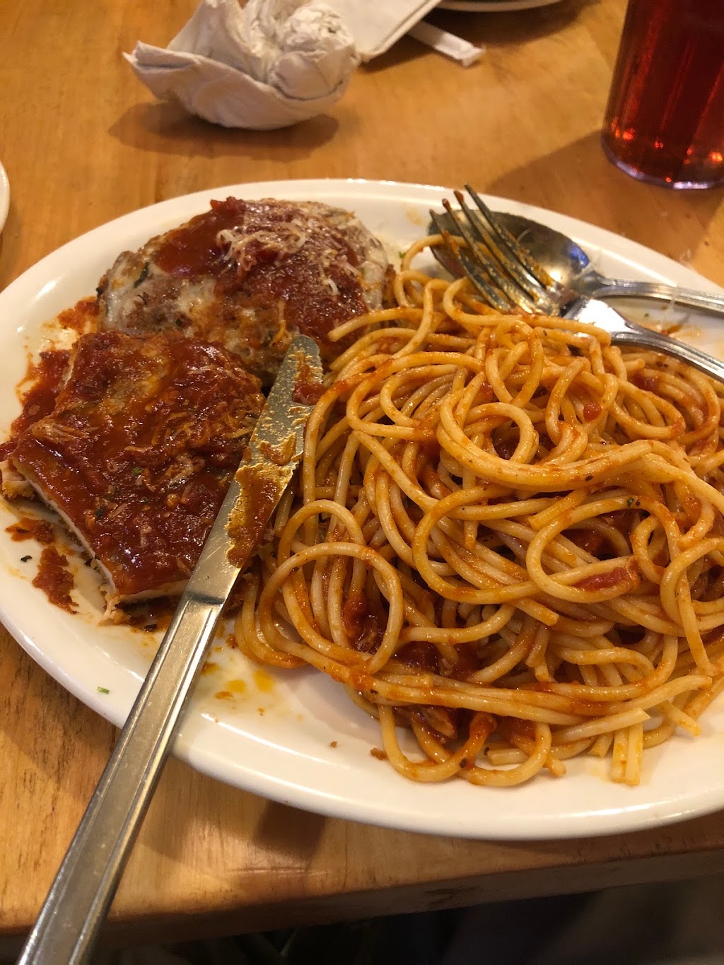 Johnny Carinos | restaurant | 3213 S MacArthur Dr, Alexandria, LA 71301, USA | 3187675942 OR +1 318-767-5942