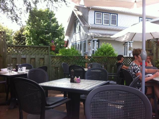 Restaurant Plaisirs et Saveurs Café Bistro | cafe | 155 Rue Saint Jean Baptiste, Victoriaville, QC G6P 4G2, Canada | 8196046262 OR +1 819-604-6262