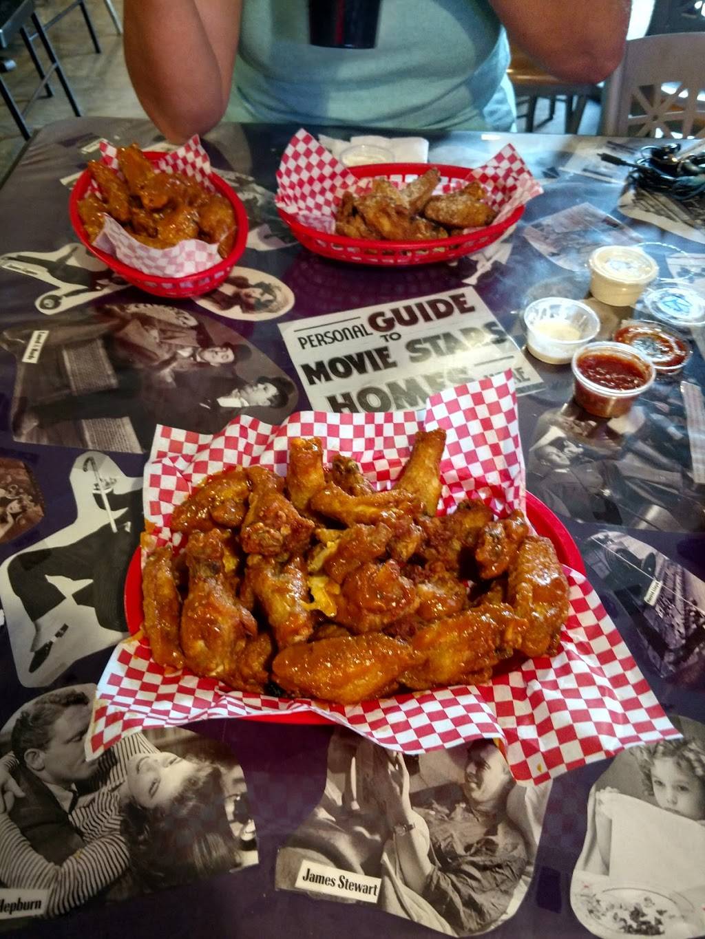 Hillbillys Wing Shack | restaurant | 26280 TN-69, Adamsville, TN 38310, USA | 7316322222 OR +1 731-632-2222