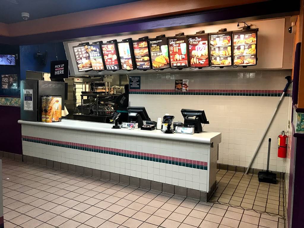 Taco Bell | meal takeaway | 4032 William Penn Hwy, Monroeville, PA 15146, USA | 4123748226 OR +1 412-374-8226