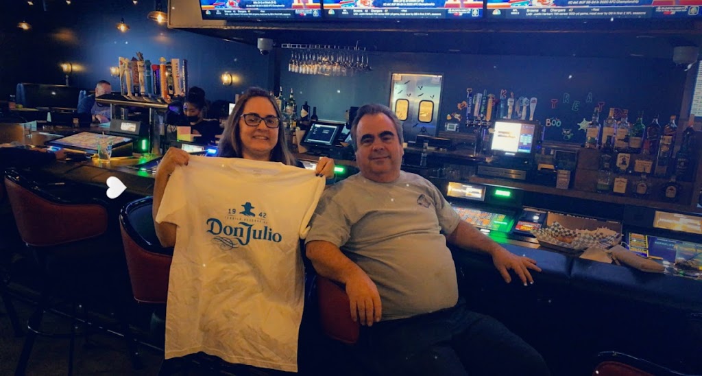 The Standard Tavern | restaurant | 8675 W Rome Blvd, Las Vegas, NV 89149, USA | 7025227709 OR +1 702-522-7709