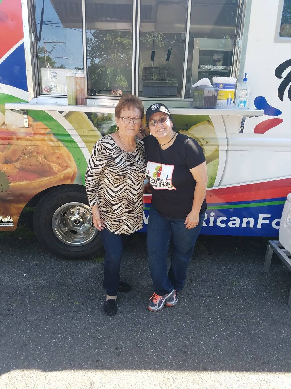 MexiRican Food Truck | restaurant | 2011, 1820 Baldwin St, Waterbury, CT 06706, USA | 2038059632 OR +1 203-805-9632