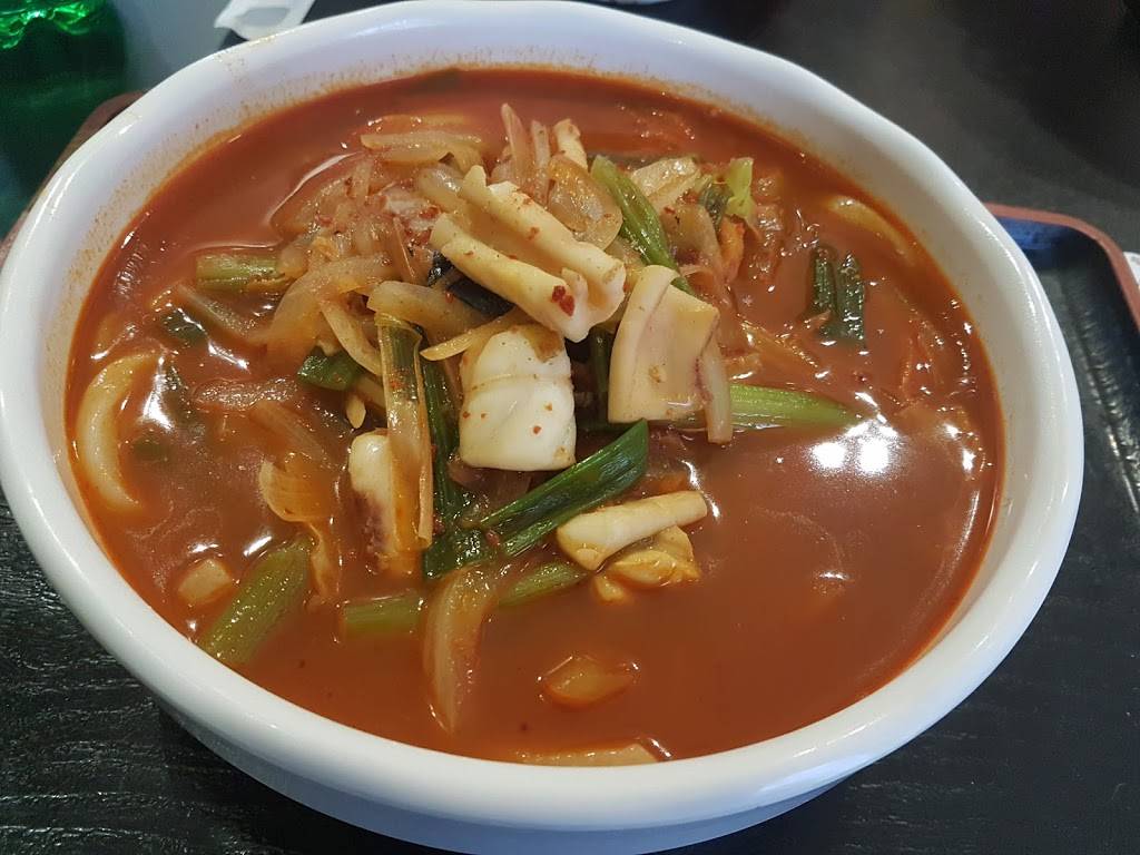 Edo | restaurant | 16 Condict St, New Brunswick, NJ 08901, USA | 7325140700 OR +1 732-514-0700