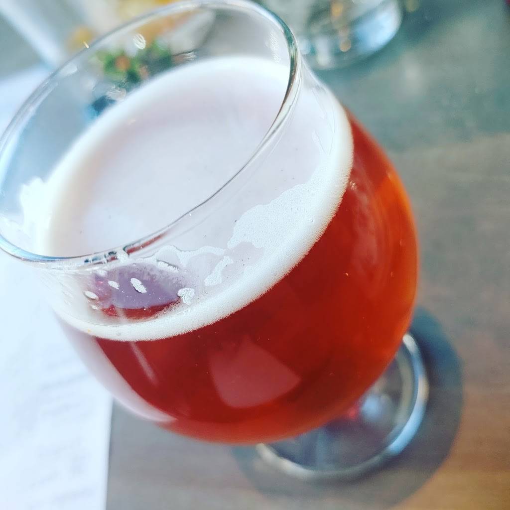 Tap & Burger Sloans Lake | restaurant | 1565 N, Raleigh St #100, Denver, CO 80204, USA | 7204566779 OR +1 720-456-6779