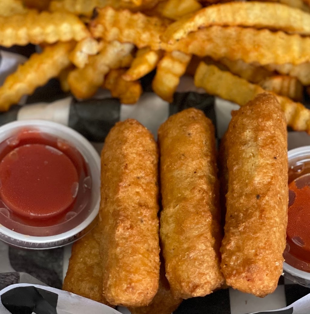 The Hangout Sports Pub | restaurant | 1004 Fortune Rd, Youngsville, LA 70592, USA | 3374503056 OR +1 337-450-3056