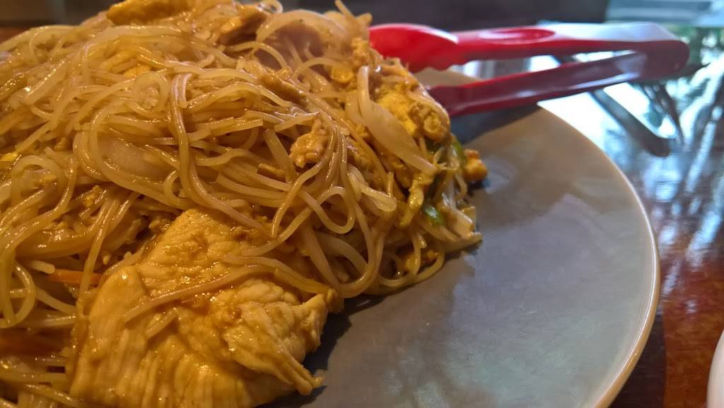 Bamboo 7 Asian Cuisine | restaurant | United States, North Carolina, Charlotte, Lancaster Hwy, US NC Charlotte邮政编码: 28277 | 7047527772 OR +1 704-752-7772