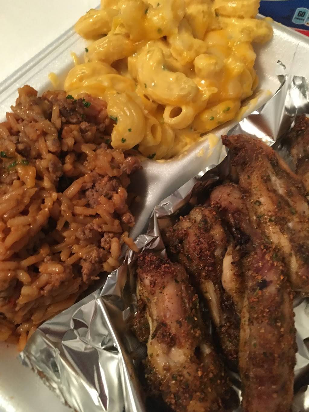 Yummi3 Tr3atz & Creativity | restaurant | 7575 Bellaire Blvd, Houston, TX 77036, USA | 7135922959 OR +1 713-592-2959