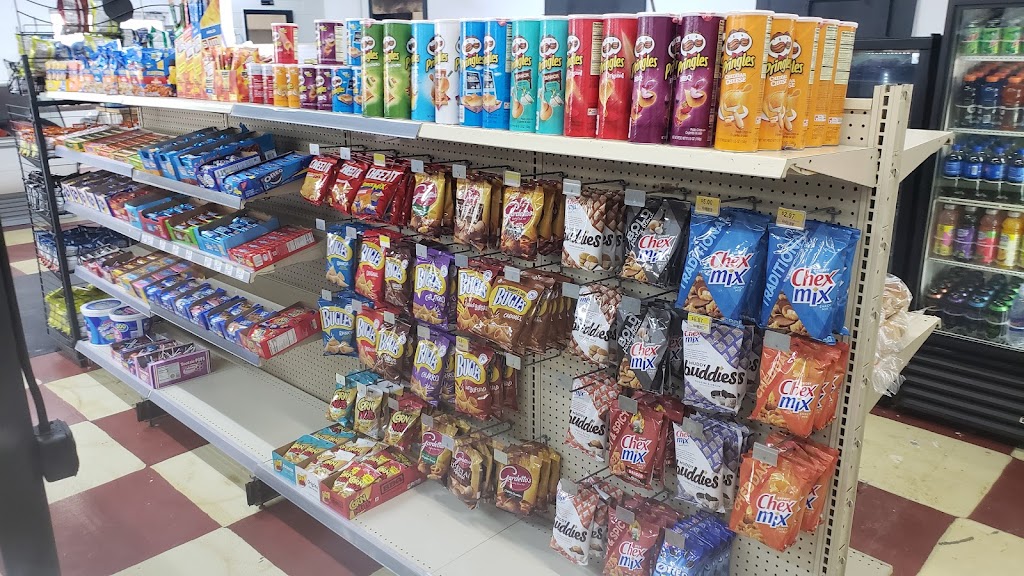 McCrory corner store | meal takeaway | 305 Edmonds Ave, McCrory, AR 72101, USA | 8707310077 OR +1 870-731-0077