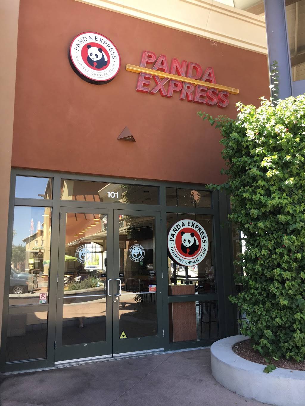 Panda Express | meal takeaway | 3765 S Gilbert Rd, Gilbert, AZ 85296, USA | 4808211136 OR +1 480-821-1136