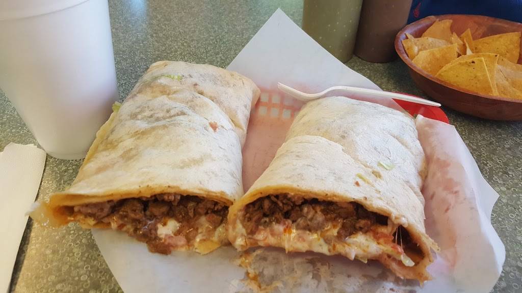 inos | restaurant | 7100 Roosevelt Rd, Oak Park, IL 60304, USA | 7087639571 OR +1 708-763-9571