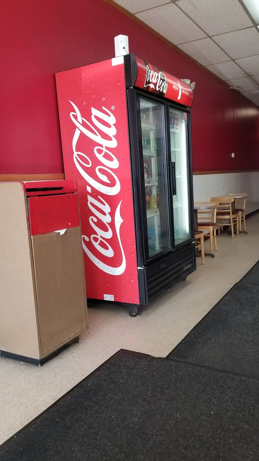 JJ Fish & Chicken | restaurant | 184 S Bolingbrook Dr, Bolingbrook, IL 60440, USA | 6307839160 OR +1 630-783-9160