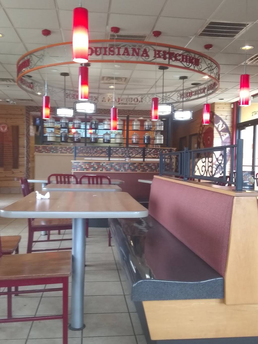 Popeyes Louisiana Kitchen | restaurant | 1472 Austin Hwy, San Antonio, TX 78209, USA | 2103682678 OR +1 210-368-2678