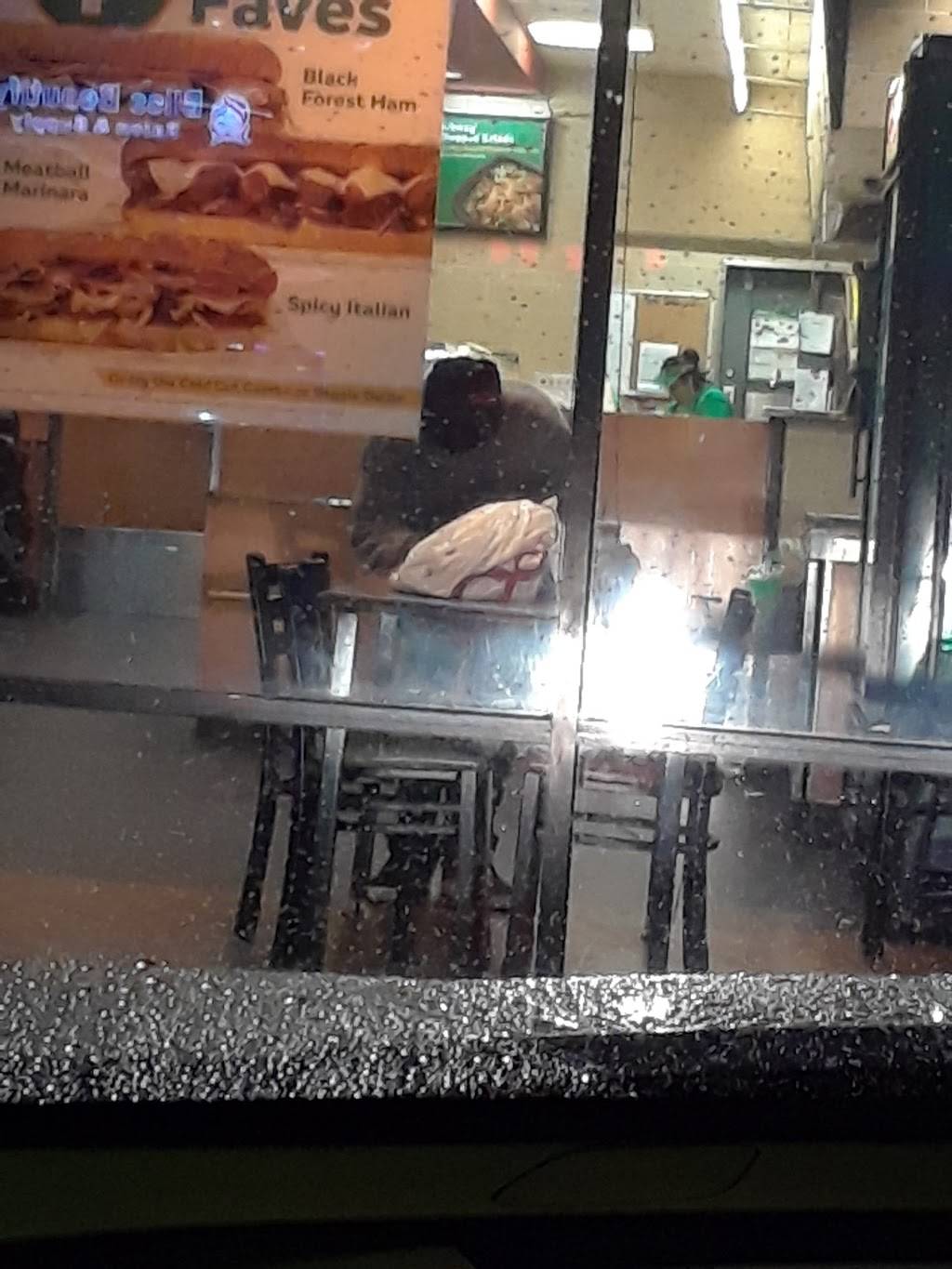 Subway Restaurants | restaurant | 10942 W Magnolia Blvd, North Hollywood, CA 91601, USA | 8187669991 OR +1 818-766-9991