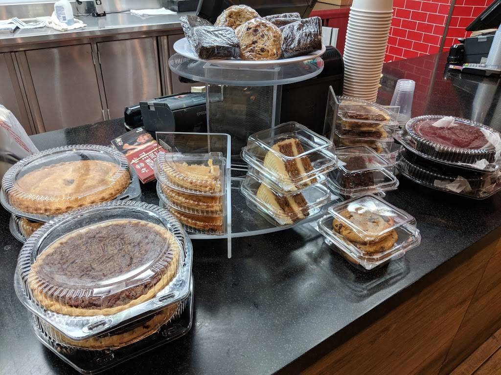 Boston Market | restaurant | 9595 4th St N, St. Petersburg, FL 33702, USA | 7275776622 OR +1 727-577-6622