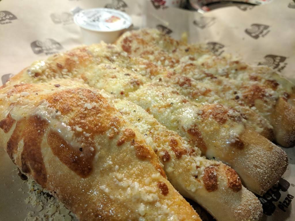 Marcos - Austin Bluffs | meal delivery | 4492 Austin Bluffs Pkwy, Colorado Springs, CO 80918, USA | 7192033599 OR +1 719-203-3599