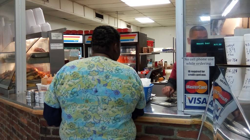 Erdman Seafood & Chicken | restaurant | 3913 Erdman Ave, Baltimore, MD 21213, USA | 4106751906 OR +1 410-675-1906