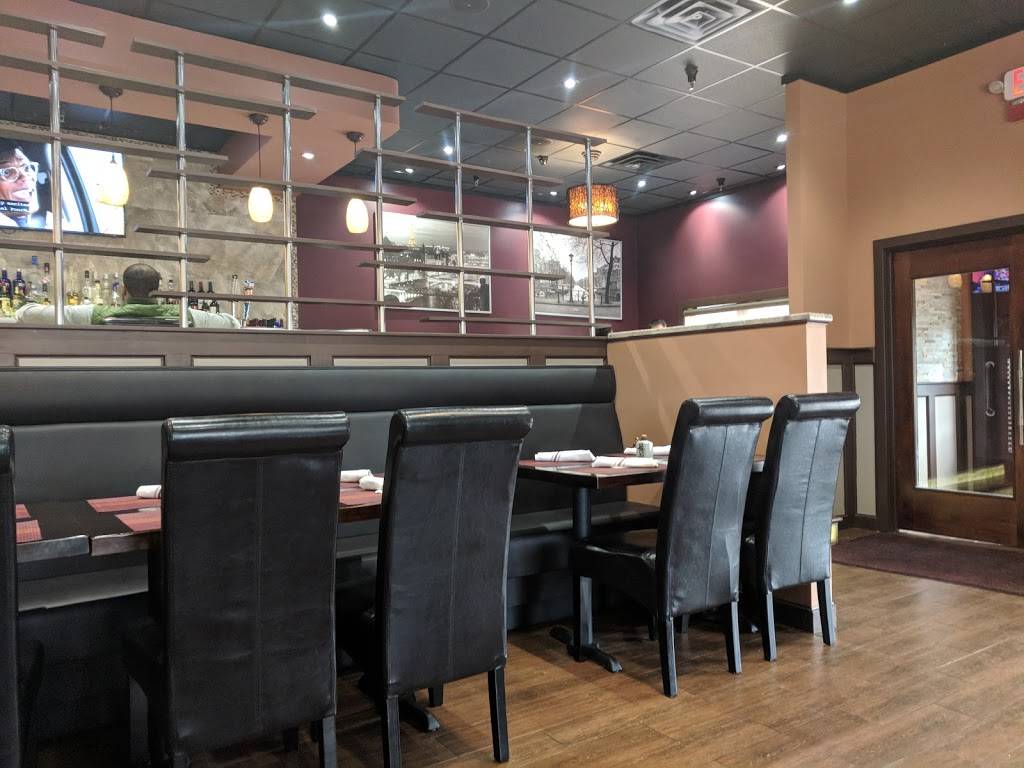 Windsor Asian Bistro | restaurant | 700 Poquonock Ave, Windsor, CT 06095, USA | 8602989577 OR +1 860-298-9577